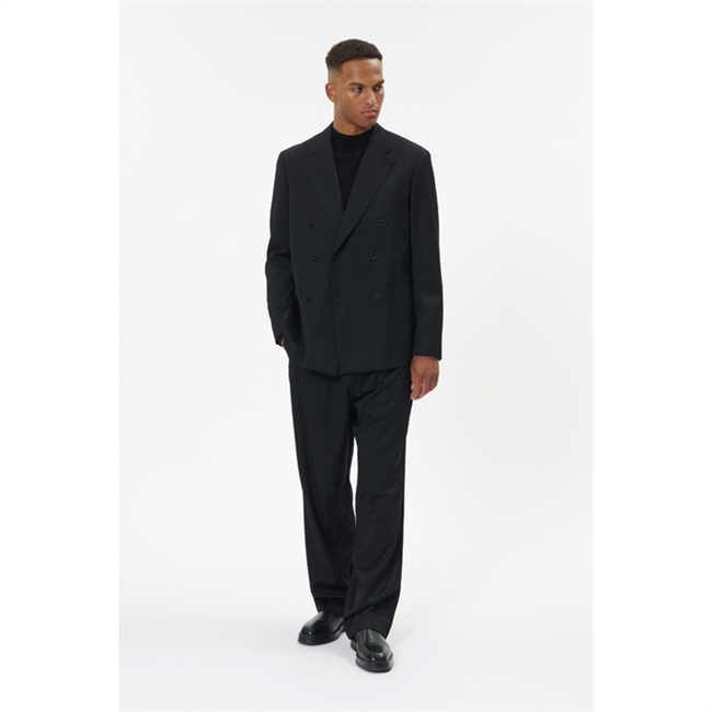 Smarte pleat bukser i sort fra Matinique