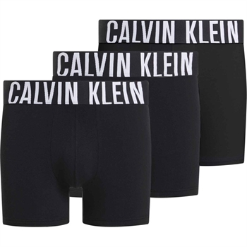 Ikonisk sort 3-pak boxer brief fra Calvin Klein. 