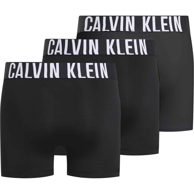 Ikonisk sort 3-pak boxer brief fra Calvin Klein. 