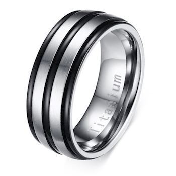 Titanium Herre Ring Black Line