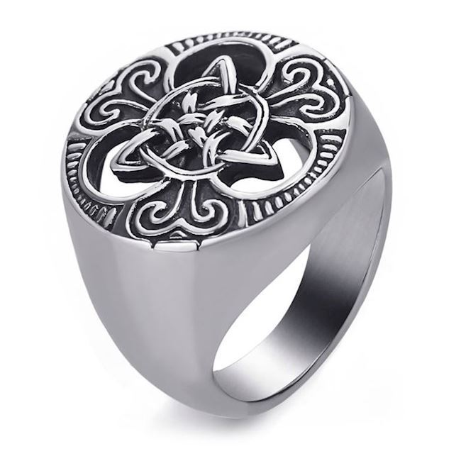 Stor Ring Celtic Design