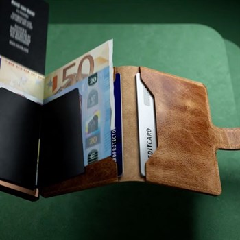 Secrid Miniwallet Pebble Cappuccino